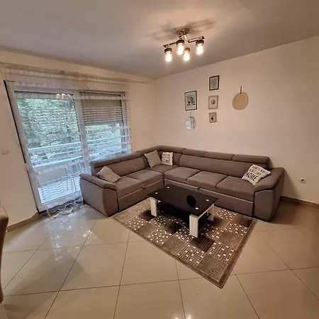 Apartment Enjoy Free Private Parking Mostar