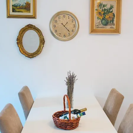 Apartment Enjoy Free Private Parking Mostar